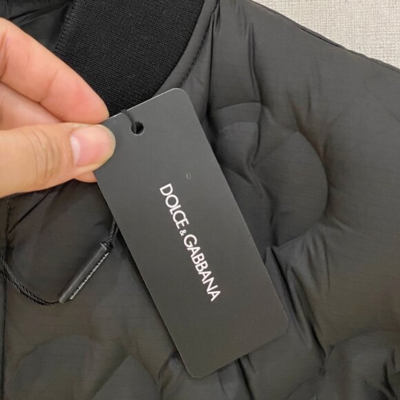 Dolce & Gabbana DG logo-quilted bomber jacket - Picture 4 of 9